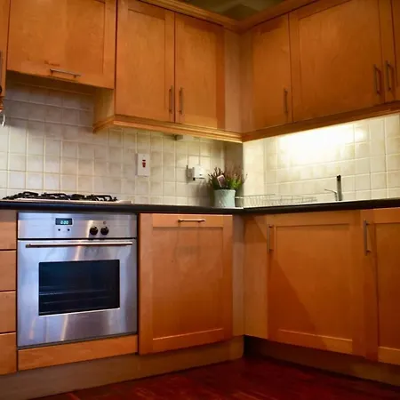 Modern City-centre 2 Bedroom Haven *